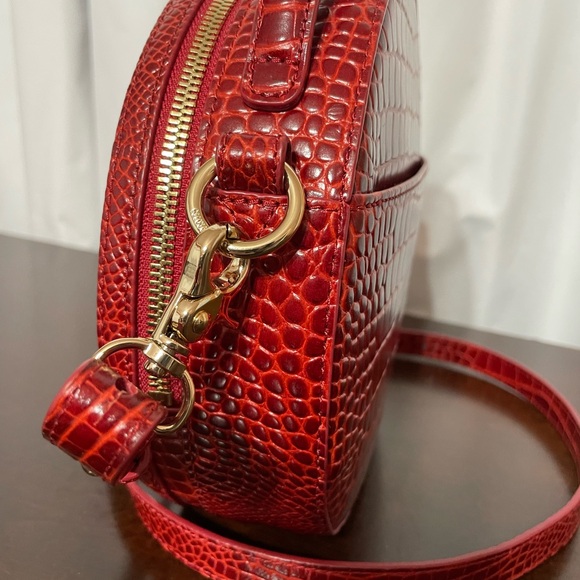 Brahmin Red Crossbody Bag with Adjustable Strap and Unique Shape - Picture 4 of 9